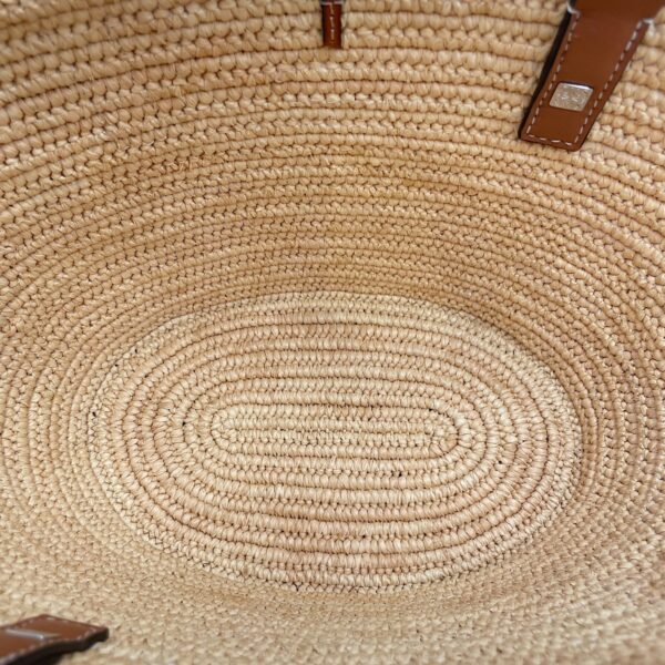 Elephant Basket Small Beige Top Handle Bag in Raffia/Calfskin, Silver hardware - Image 7