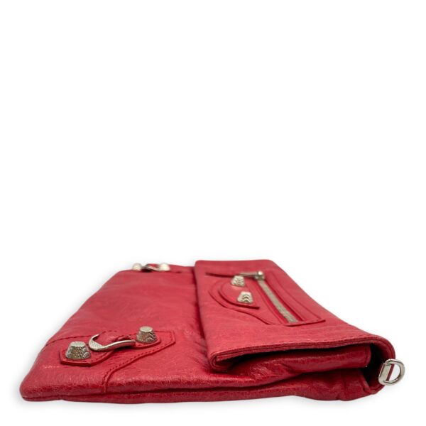 City Pouch Red Crossbody Bag in Distressed Leather, Silver hardware - Image 5