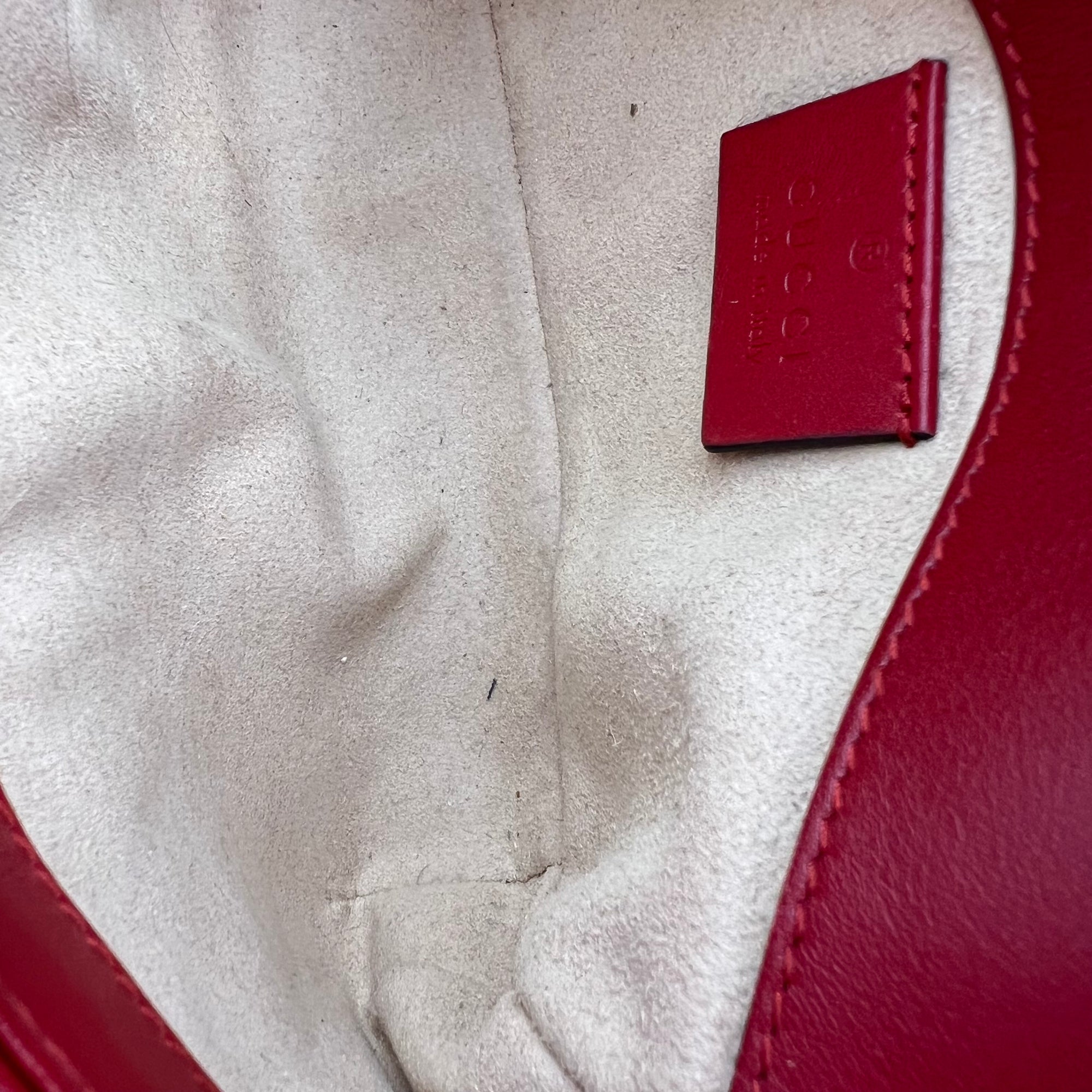 GG Marmont Super Mini Red Shoulder Bag in Calfskin, Gold hardware - Image 16