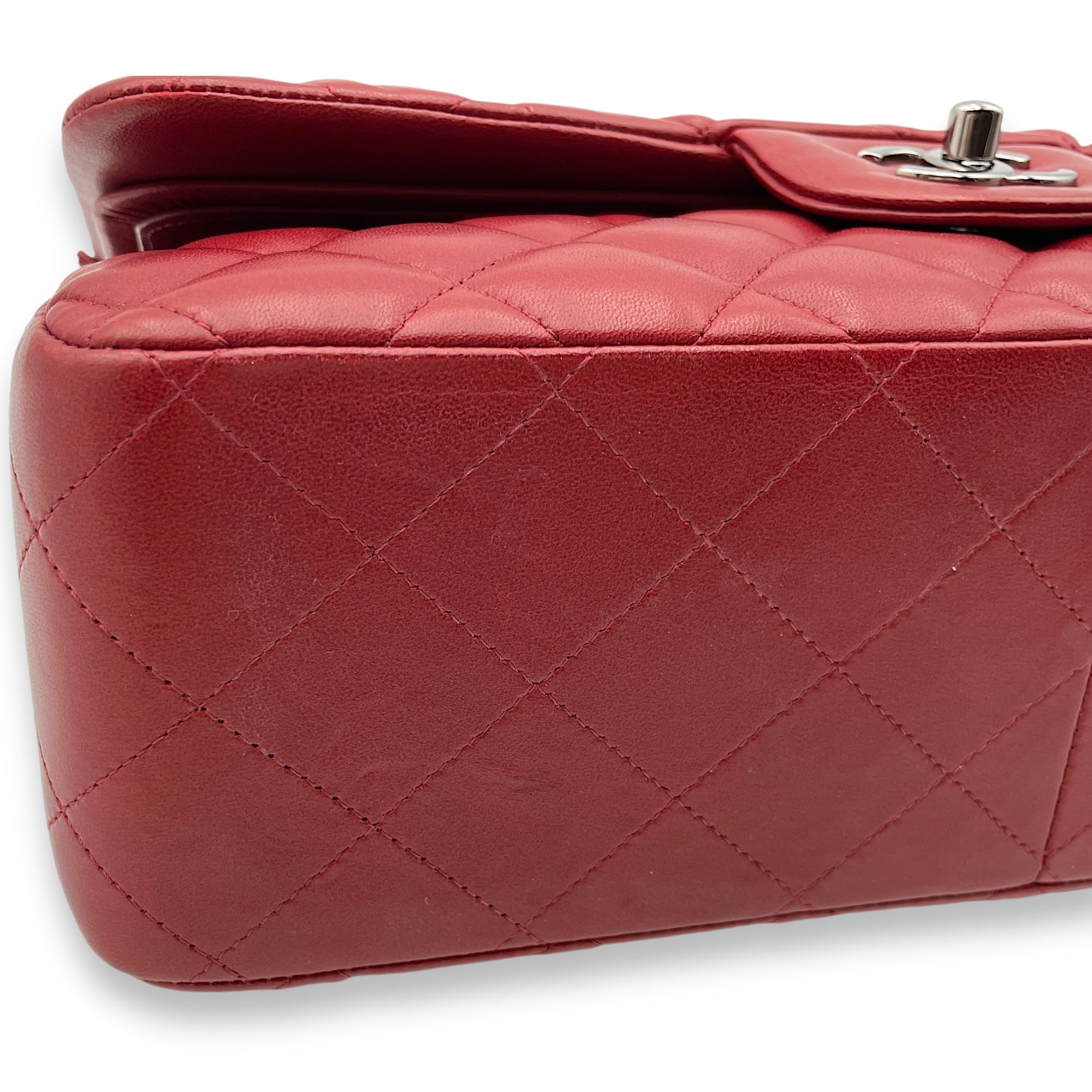Classic Double Flap Jumbo Red Shoulder Bag in Lambskin, Palladium hardware - Image 7