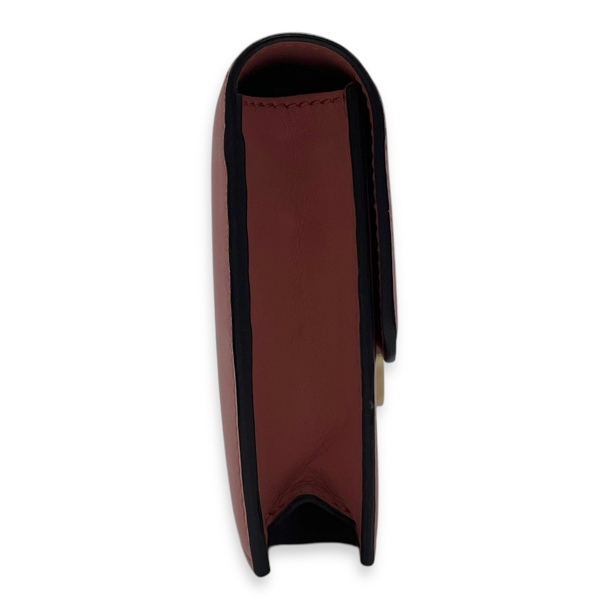 Interlocking G Crossbody Bag Red in Calfskin, Gold hardware - Image 5