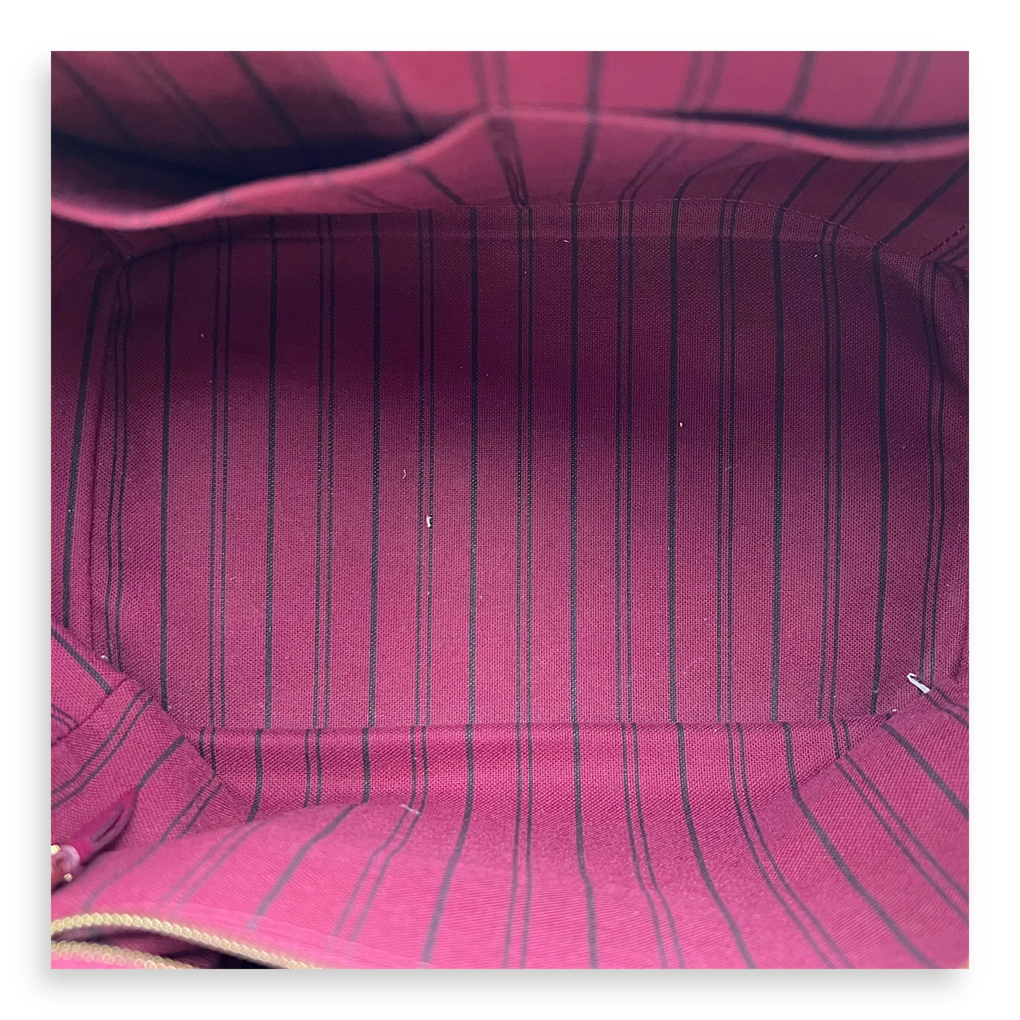 Speedy 25 Purple Top Handle Bag in Empreinte Leather, Gold hardware - Image 7