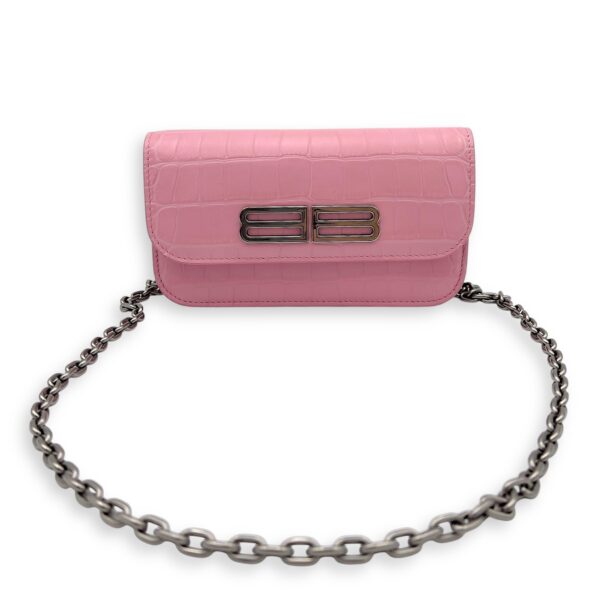 Gossip Pink Wallet On Chain in Crocodile Embossed Calfskin, Silver hardware - Image 8