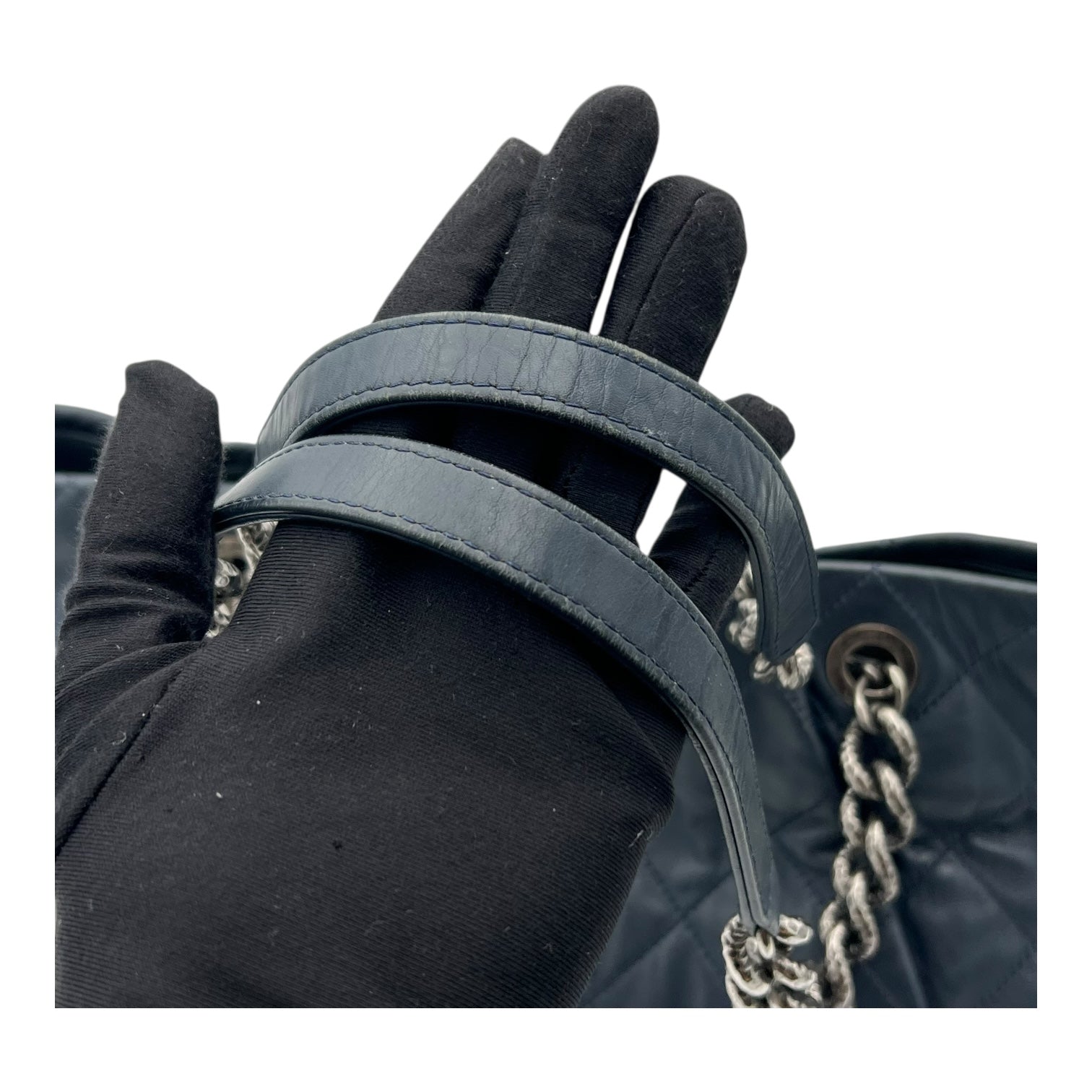 CC Shoulder Bag Blue in Calfskin, Ruthenium hardware - Image 13