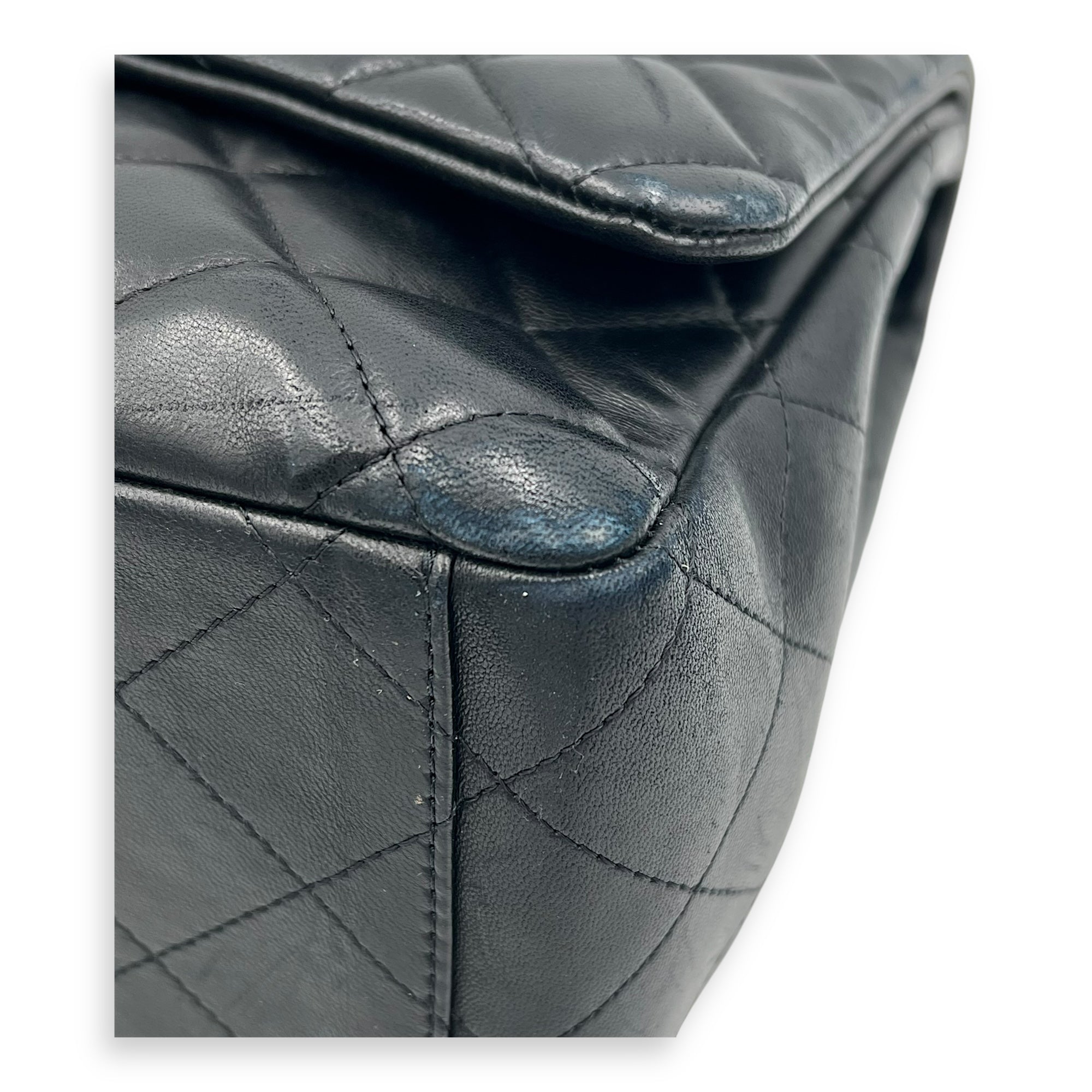 Classic Maxi Black Shoulder Bag in Lambskin, Silver hardware - Image 12