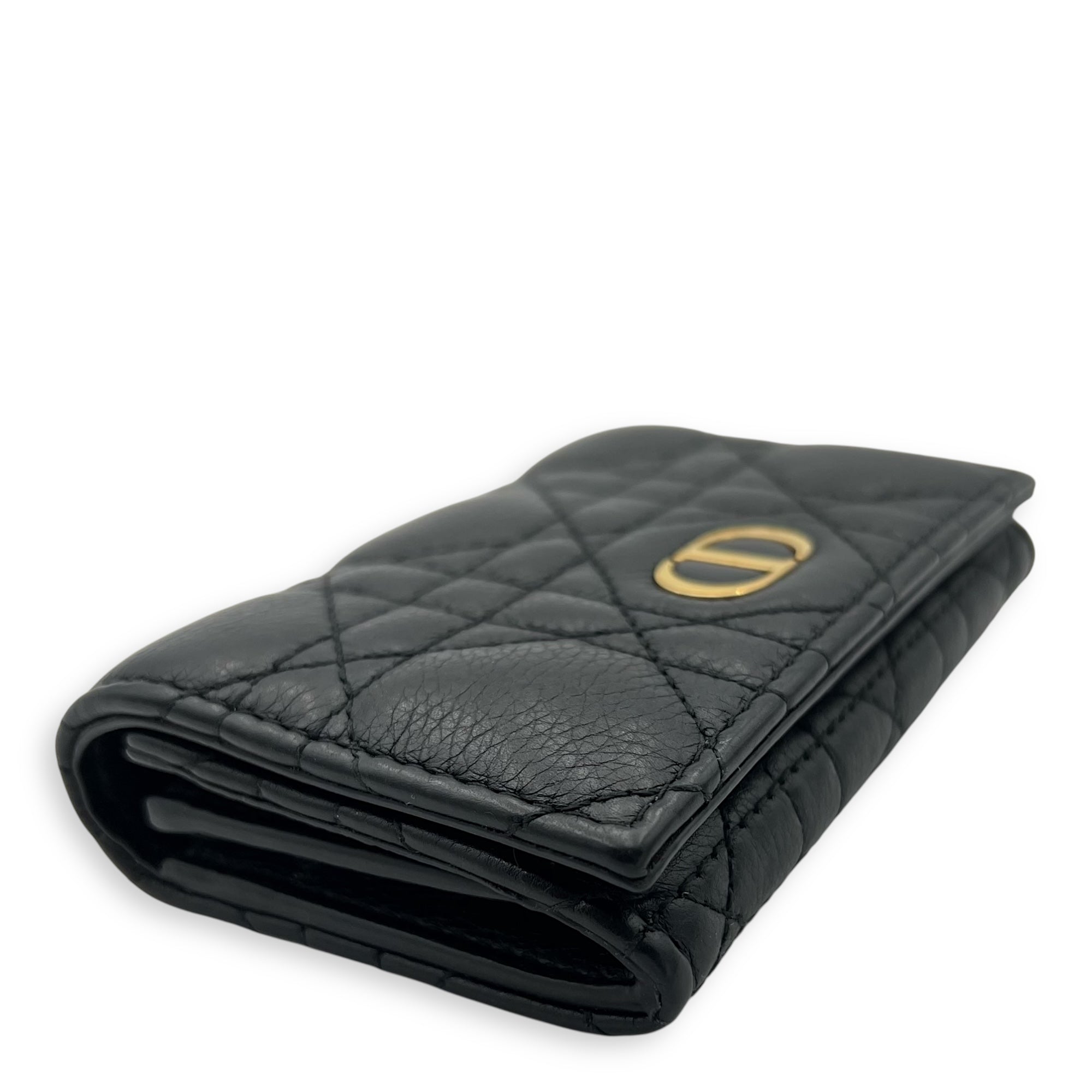 Cannage Card Holder Black in Calfskin, Gold hardware - Image 10