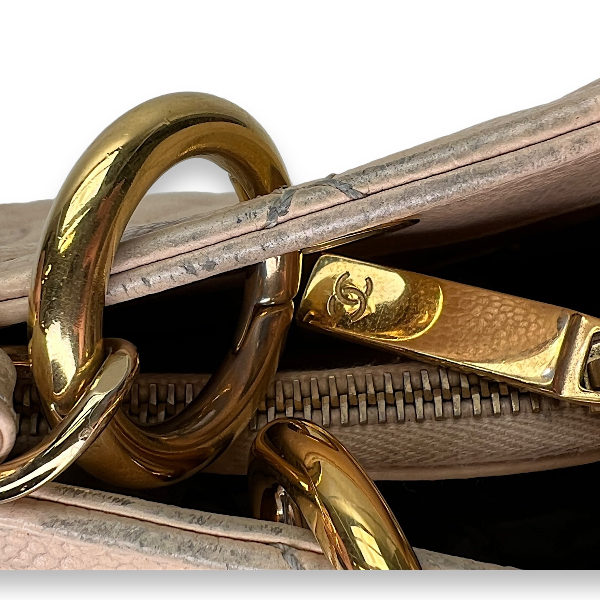 GST Beige Shoulder Bag in Caviar Leather, Gold hardware - Image 11