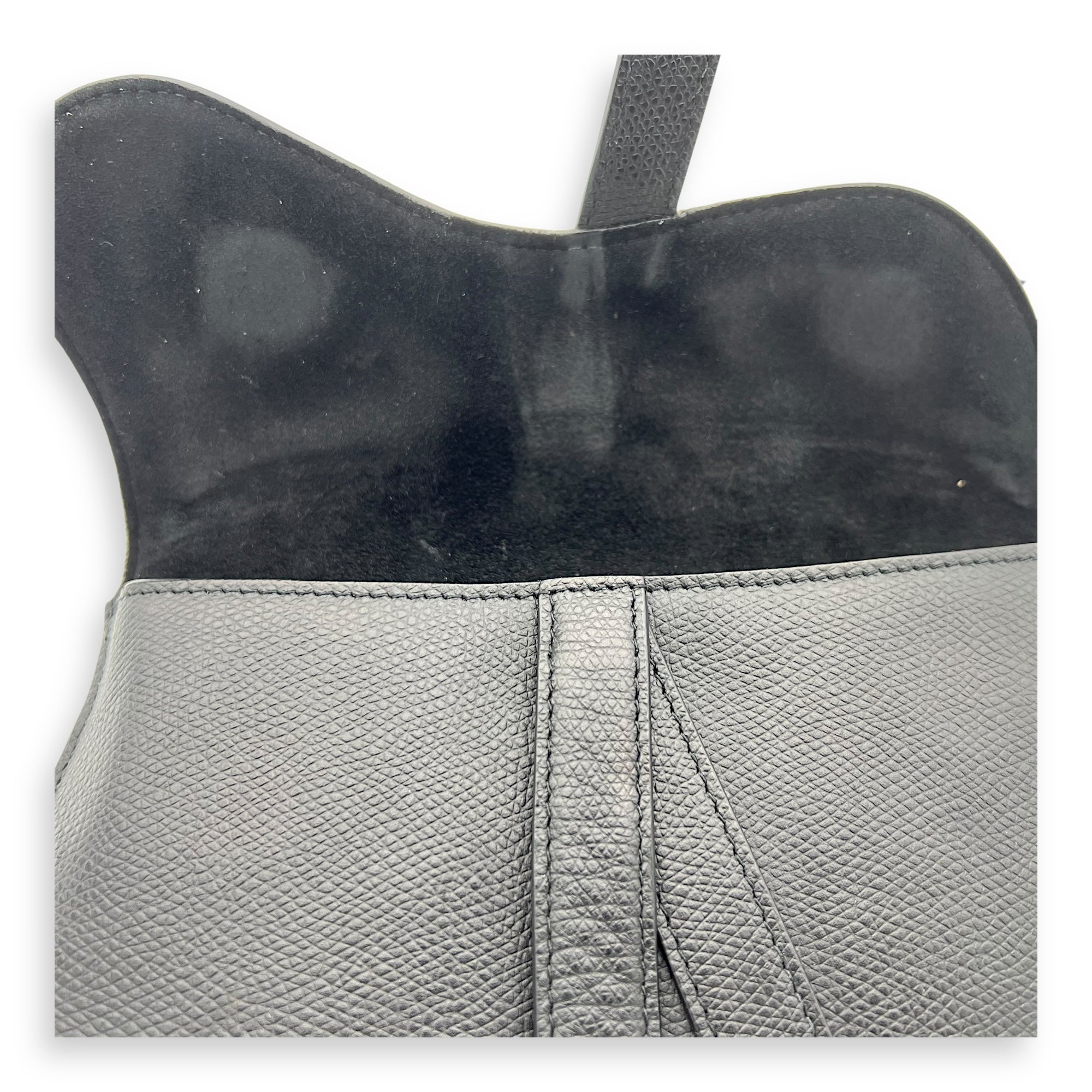 Saddle Belt Bag Black in Calfskin, Gold hardware - Image 11