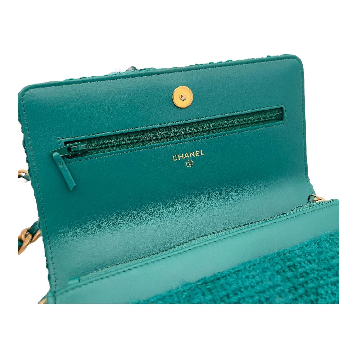 C19 Pouch Wallet On Chain in Tweed, Mixed hardware - Image 11