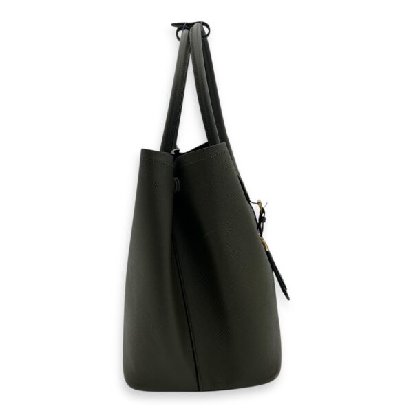 Double Top Handle Bag Green in Saffiano Leather, Gold hardware - Image 4
