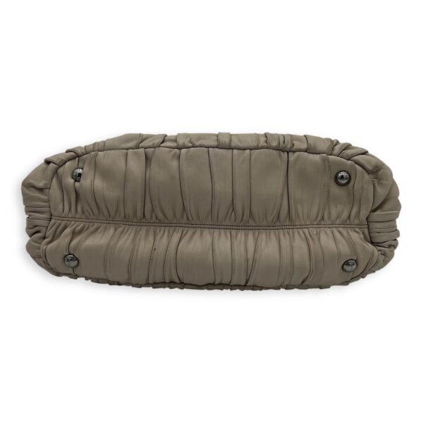 Gaufre White Top Handle Bag in Lambskin, Silver hardware - Image 6